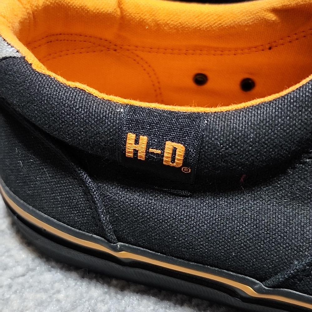 HARLEY DAVIDSON MOTORCYCLE LAWTHRON BLACK CANVAS ORANGE PINSTRIPES SNEAKERS - Picture 2 of 12
